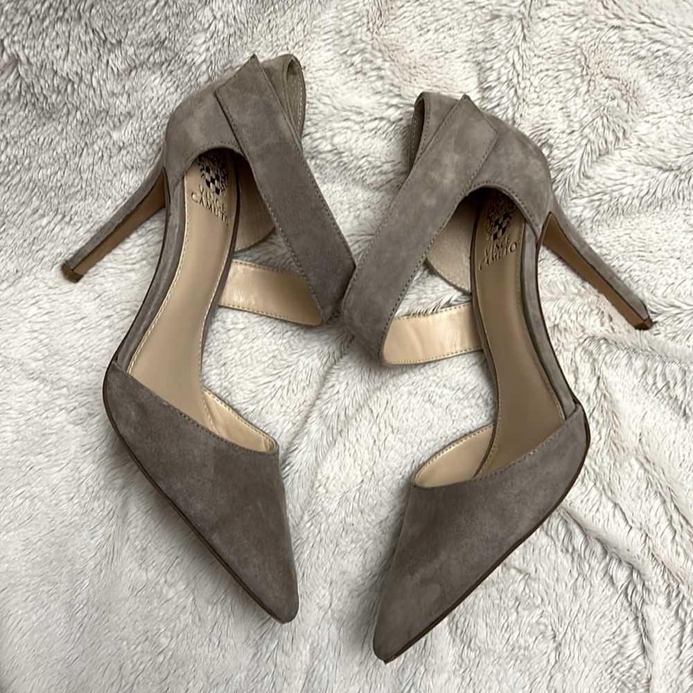 Vince Camuto Beige Suede heels